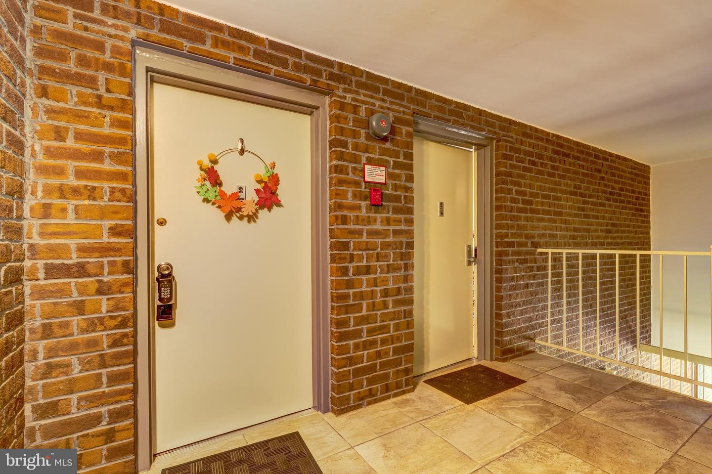 11260 CHESTNUT GROVE SQ #339, RESTON, Virginia 20190, 2 Bedrooms Bedrooms, ,1 BathroomBathrooms,Residential,For sale,11260 CHESTNUT GROVE SQ #339,VAFX2269794 MLS # VAFX2269794