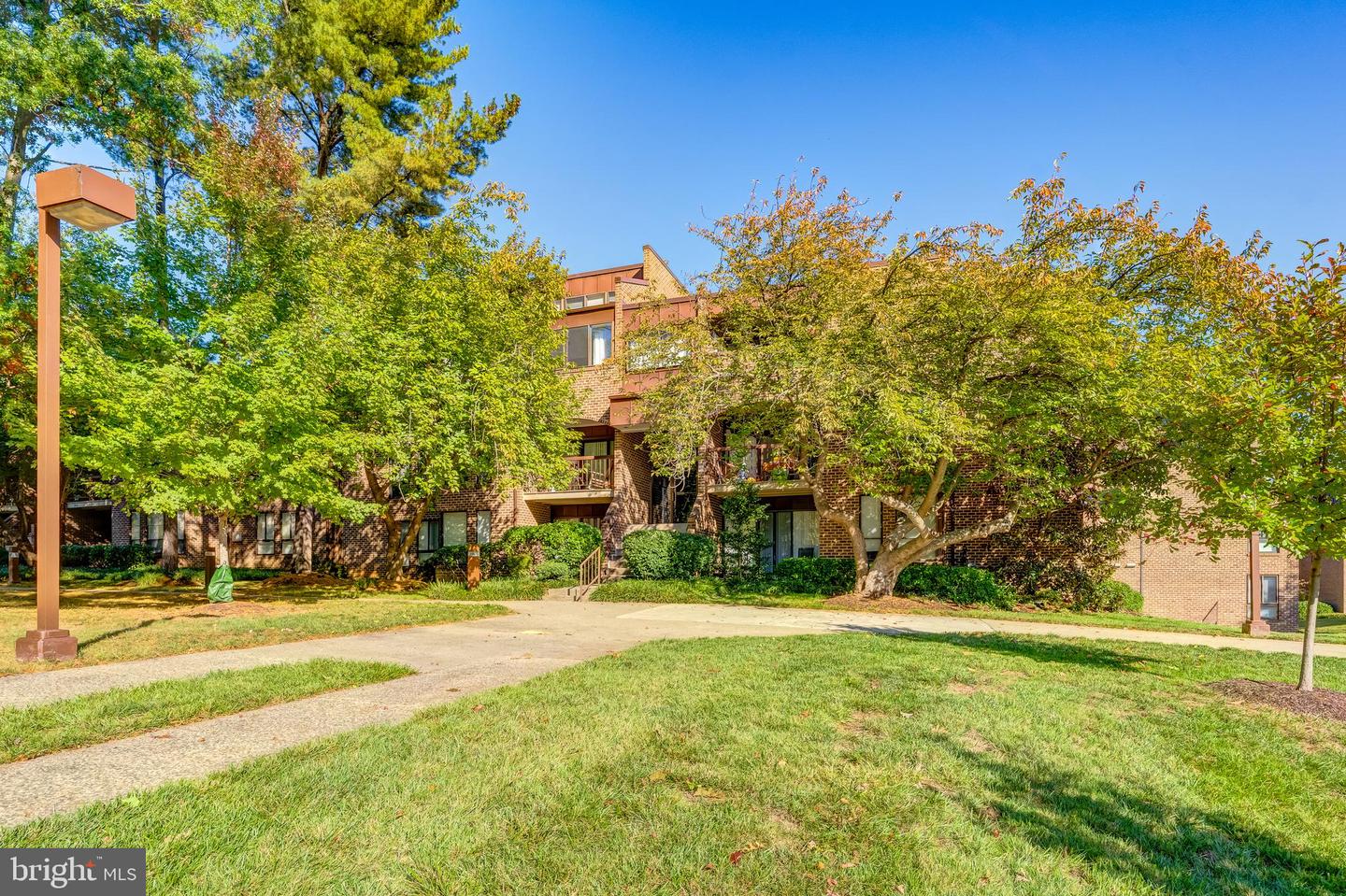 11260 CHESTNUT GROVE SQ #339, RESTON, Virginia 20190, 2 Bedrooms Bedrooms, ,1 BathroomBathrooms,Residential,For sale,11260 CHESTNUT GROVE SQ #339,VAFX2269794 MLS # VAFX2269794