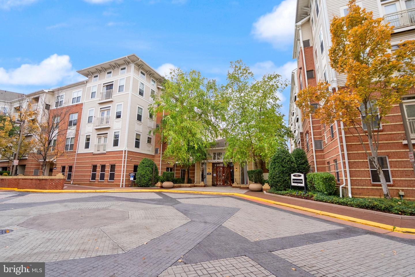 9480 VIRGINIA CENTER BLVD #7, VIENNA, Virginia 22181, 1 Bedroom Bedrooms, ,1 BathroomBathrooms,Residential,For sale,9480 VIRGINIA CENTER BLVD #7,VAFX2270204 MLS # VAFX2270204