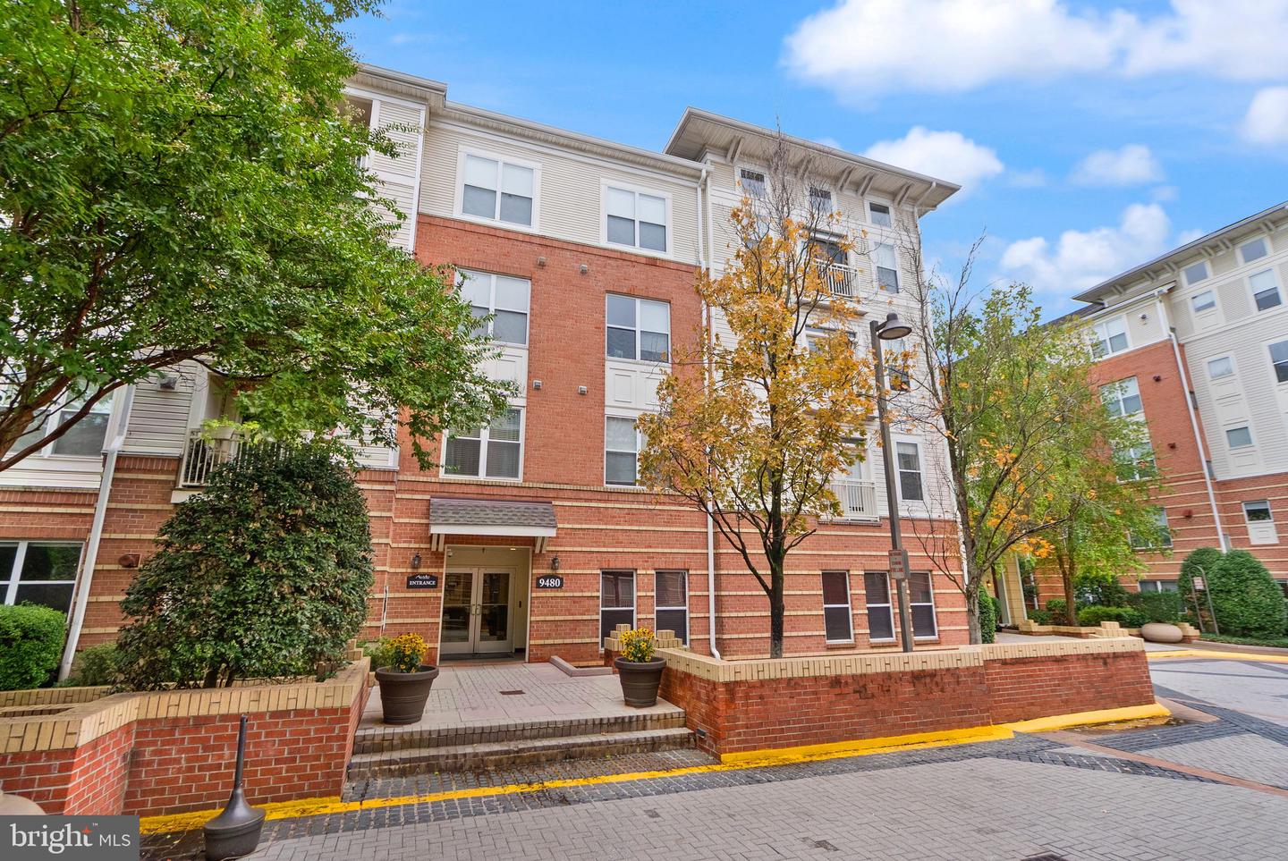 9480 VIRGINIA CENTER BLVD #7, VIENNA, Virginia 22181, 1 Bedroom Bedrooms, ,1 BathroomBathrooms,Residential,For sale,9480 VIRGINIA CENTER BLVD #7,VAFX2270204 MLS # VAFX2270204