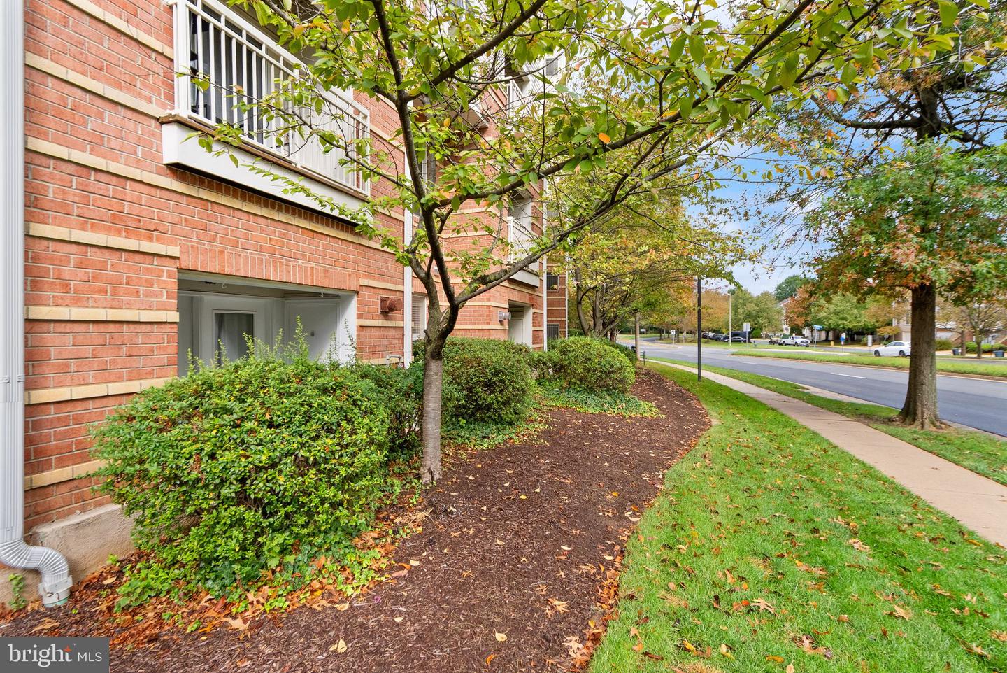 9480 VIRGINIA CENTER BLVD #7, VIENNA, Virginia 22181, 1 Bedroom Bedrooms, ,1 BathroomBathrooms,Residential,For sale,9480 VIRGINIA CENTER BLVD #7,VAFX2270204 MLS # VAFX2270204