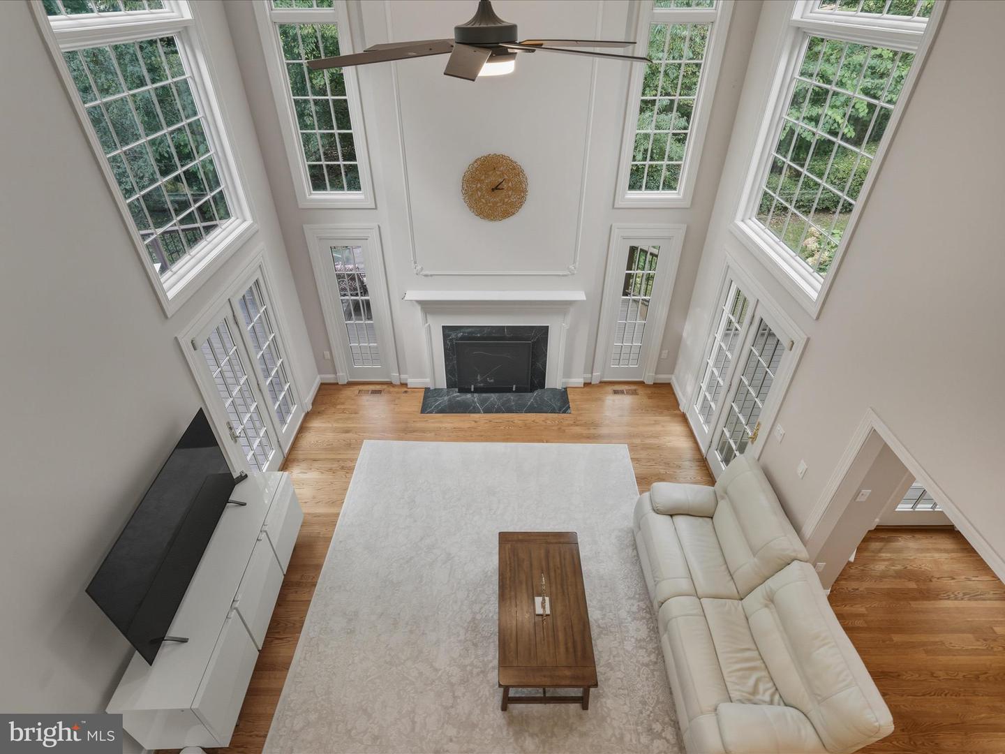 5826 HANNORA LN, FAIRFAX STATION, Virginia 22039, 5 Bedrooms Bedrooms, ,4 BathroomsBathrooms,Residential,For sale,5826 HANNORA LN,VAFX2270252 MLS # VAFX2270252