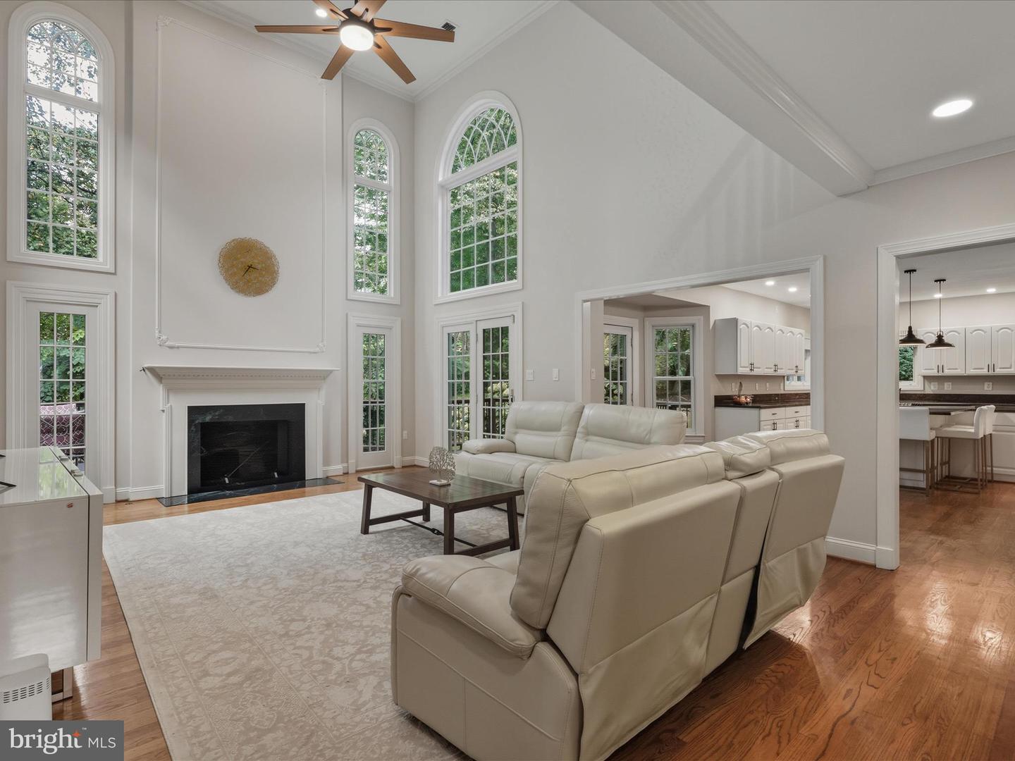 5826 HANNORA LN, FAIRFAX STATION, Virginia 22039, 5 Bedrooms Bedrooms, ,4 BathroomsBathrooms,Residential,For sale,5826 HANNORA LN,VAFX2270252 MLS # VAFX2270252