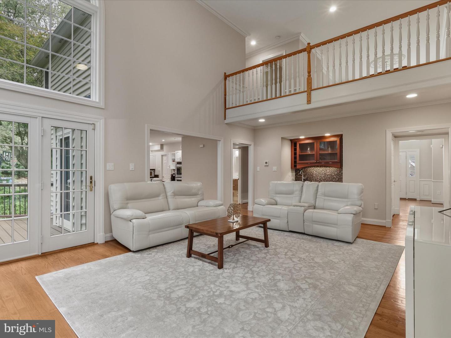 5826 HANNORA LN, FAIRFAX STATION, Virginia 22039, 5 Bedrooms Bedrooms, ,4 BathroomsBathrooms,Residential,For sale,5826 HANNORA LN,VAFX2270252 MLS # VAFX2270252