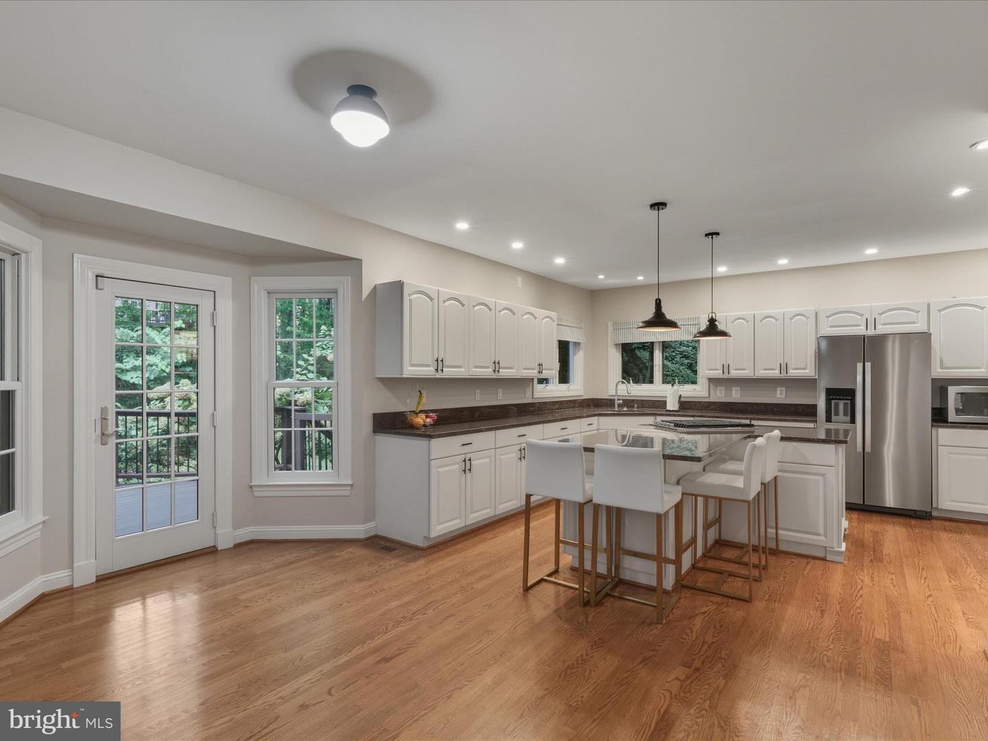 5826 HANNORA LN, FAIRFAX STATION, Virginia 22039, 5 Bedrooms Bedrooms, ,4 BathroomsBathrooms,Residential,For sale,5826 HANNORA LN,VAFX2270252 MLS # VAFX2270252