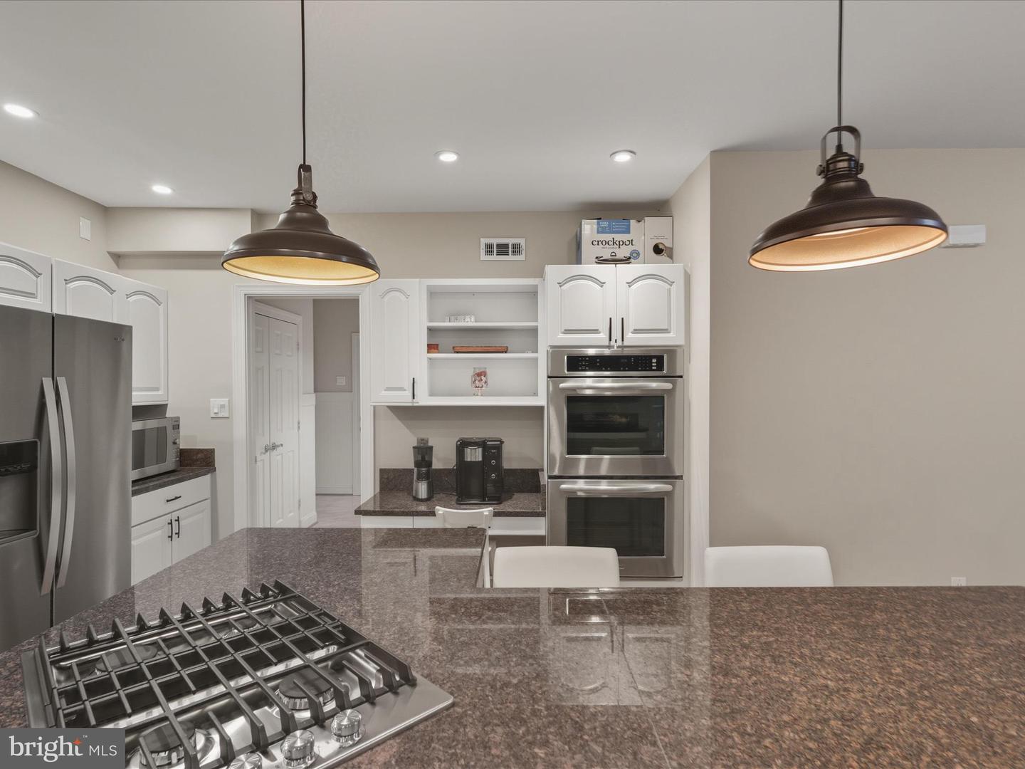5826 HANNORA LN, FAIRFAX STATION, Virginia 22039, 5 Bedrooms Bedrooms, ,4 BathroomsBathrooms,Residential,For sale,5826 HANNORA LN,VAFX2270252 MLS # VAFX2270252