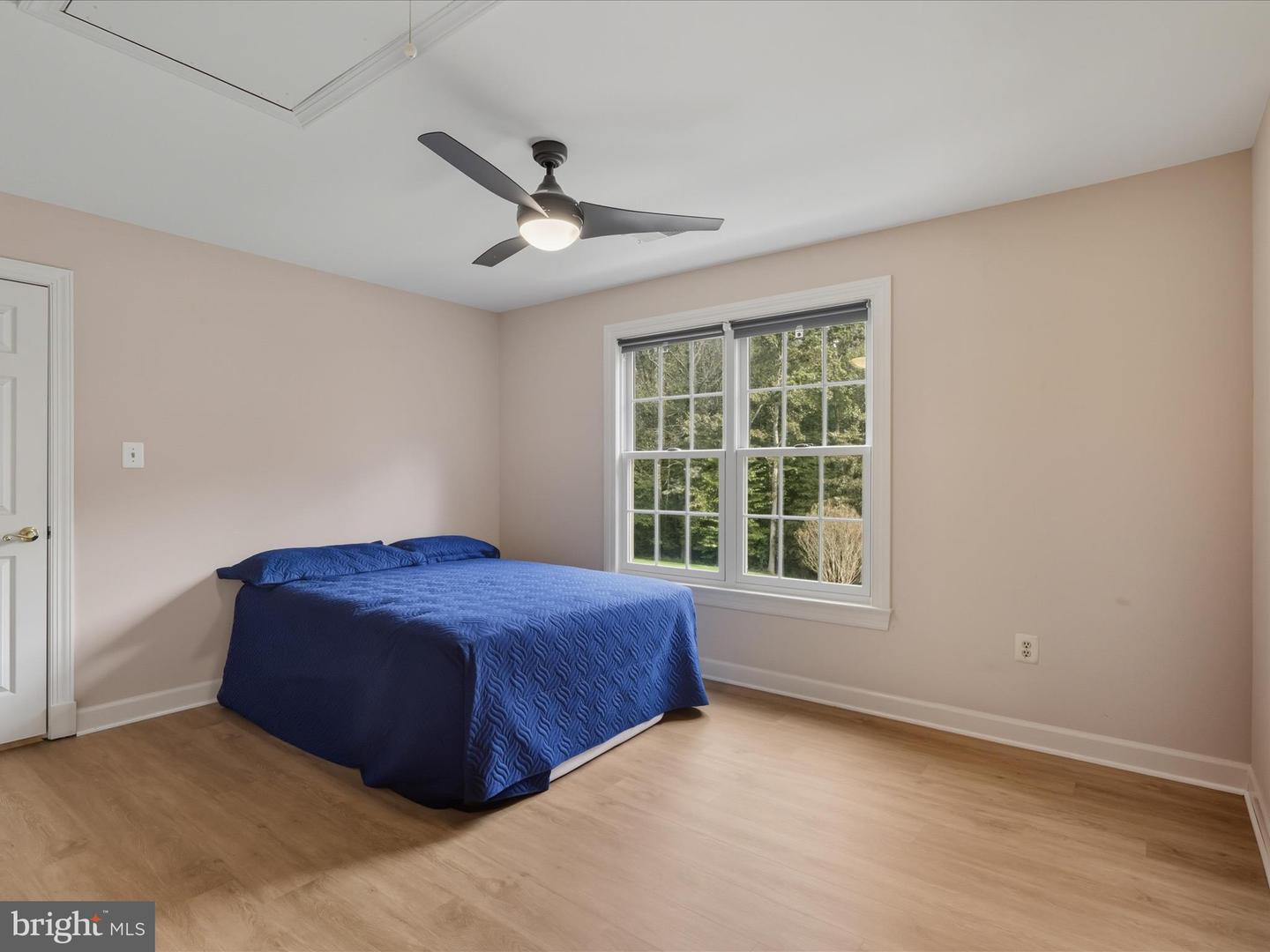 5826 HANNORA LN, FAIRFAX STATION, Virginia 22039, 5 Bedrooms Bedrooms, ,4 BathroomsBathrooms,Residential,For sale,5826 HANNORA LN,VAFX2270252 MLS # VAFX2270252