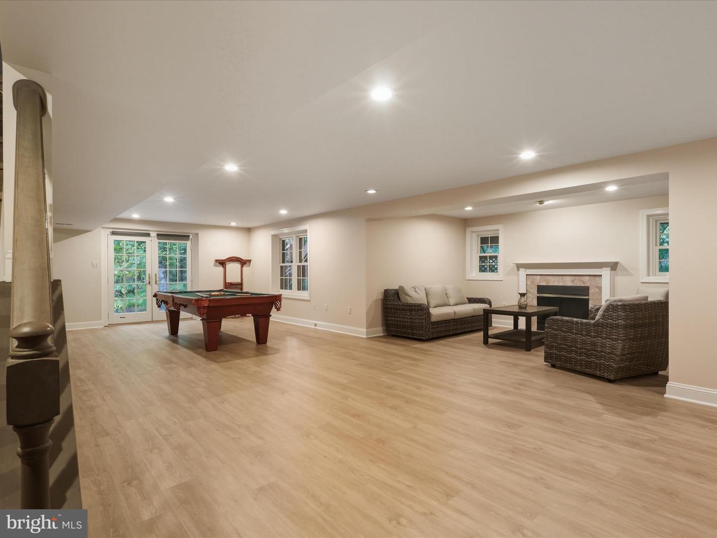 5826 HANNORA LN, FAIRFAX STATION, Virginia 22039, 5 Bedrooms Bedrooms, ,4 BathroomsBathrooms,Residential,For sale,5826 HANNORA LN,VAFX2270252 MLS # VAFX2270252