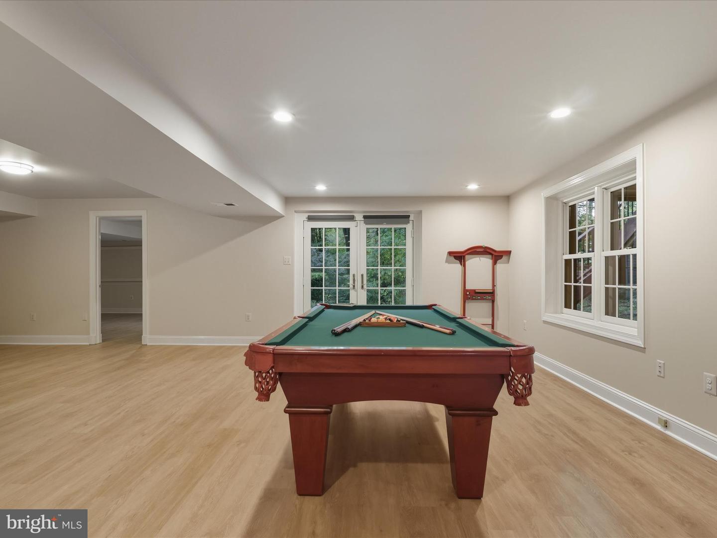5826 HANNORA LN, FAIRFAX STATION, Virginia 22039, 5 Bedrooms Bedrooms, ,4 BathroomsBathrooms,Residential,For sale,5826 HANNORA LN,VAFX2270252 MLS # VAFX2270252