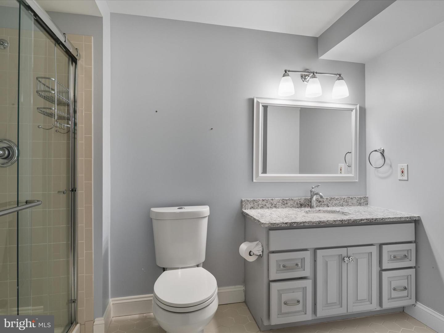 5826 HANNORA LN, FAIRFAX STATION, Virginia 22039, 5 Bedrooms Bedrooms, ,4 BathroomsBathrooms,Residential,For sale,5826 HANNORA LN,VAFX2270252 MLS # VAFX2270252