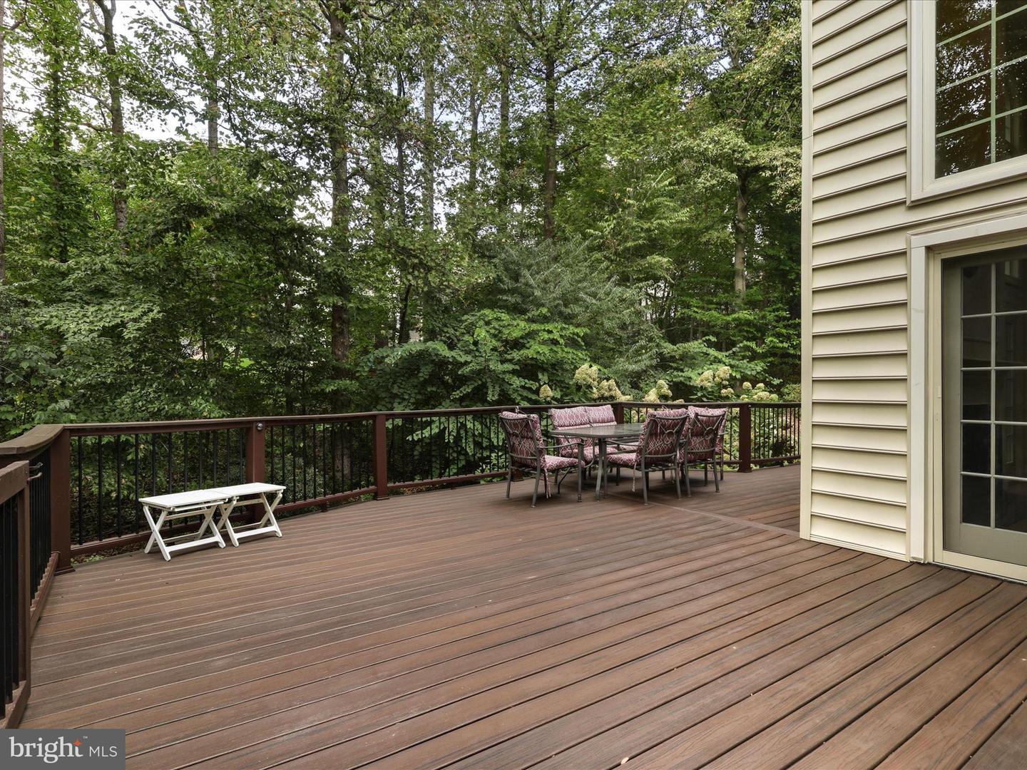 5826 HANNORA LN, FAIRFAX STATION, Virginia 22039, 5 Bedrooms Bedrooms, ,4 BathroomsBathrooms,Residential,For sale,5826 HANNORA LN,VAFX2270252 MLS # VAFX2270252