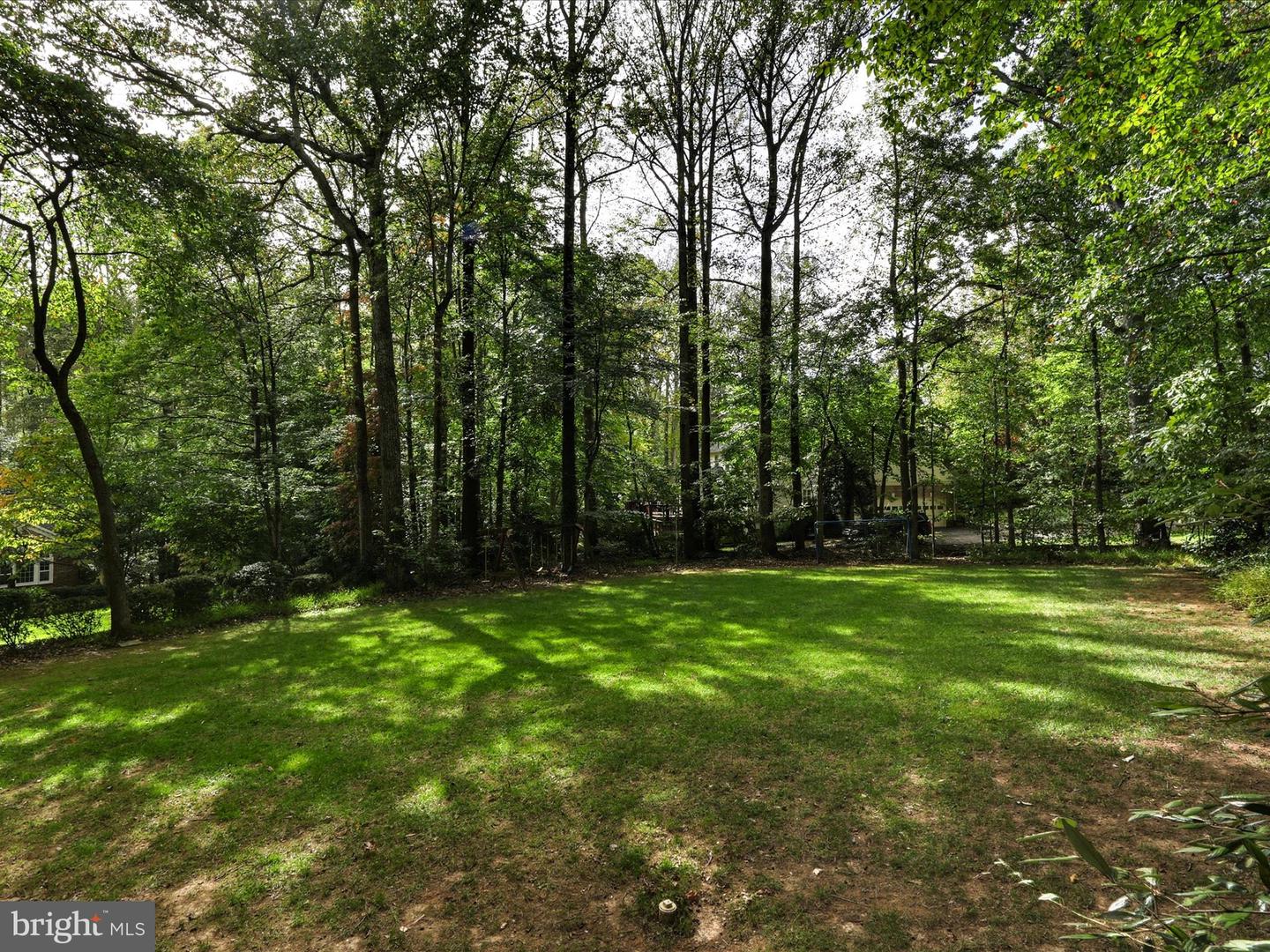 5826 HANNORA LN, FAIRFAX STATION, Virginia 22039, 5 Bedrooms Bedrooms, ,4 BathroomsBathrooms,Residential,For sale,5826 HANNORA LN,VAFX2270252 MLS # VAFX2270252