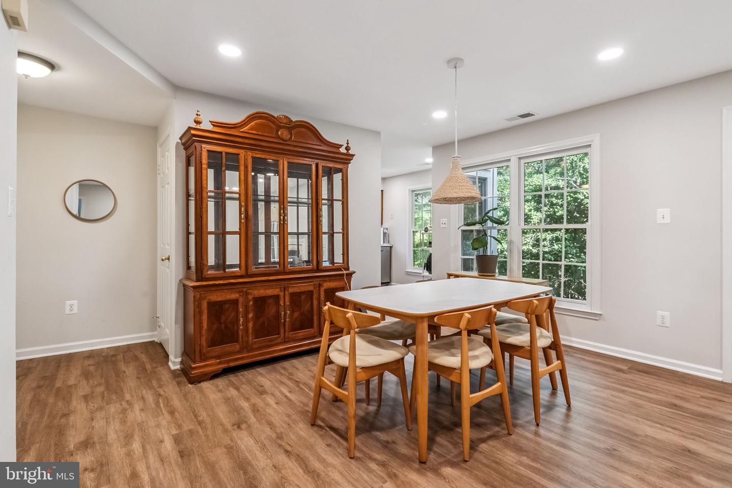 1403 CHURCH HILL PL, RESTON, Virginia 20194, 2 Bedrooms Bedrooms, 4 Rooms Rooms,1 BathroomBathrooms,Residential,For sale,1403 CHURCH HILL PL,VAFX2270314 MLS # VAFX2270314