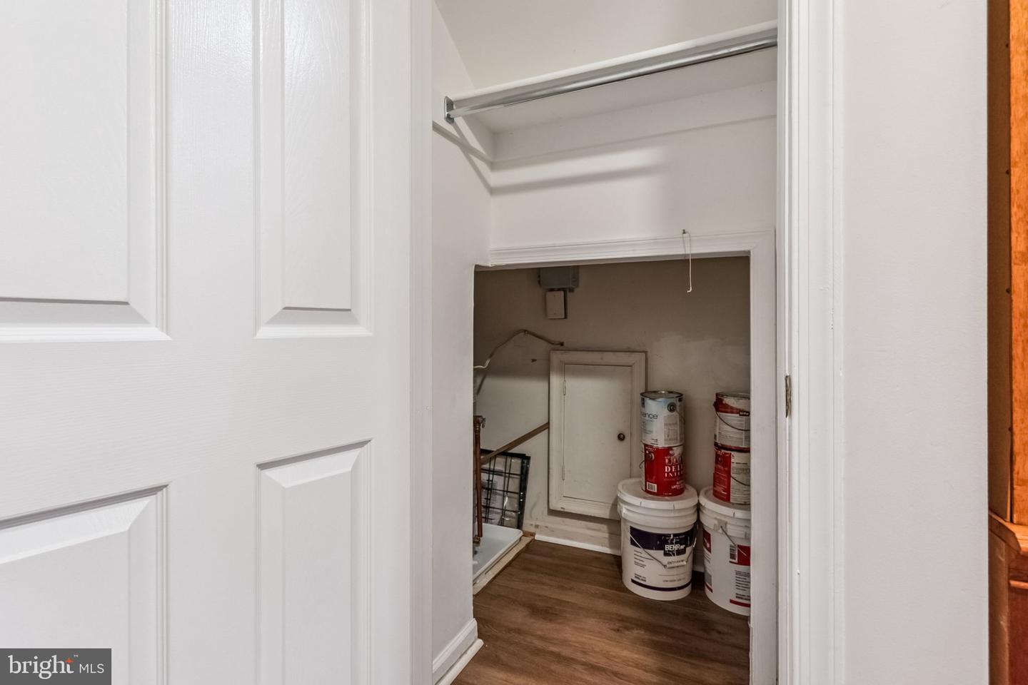 1403 CHURCH HILL PL, RESTON, Virginia 20194, 2 Bedrooms Bedrooms, 4 Rooms Rooms,1 BathroomBathrooms,Residential,For sale,1403 CHURCH HILL PL,VAFX2270314 MLS # VAFX2270314