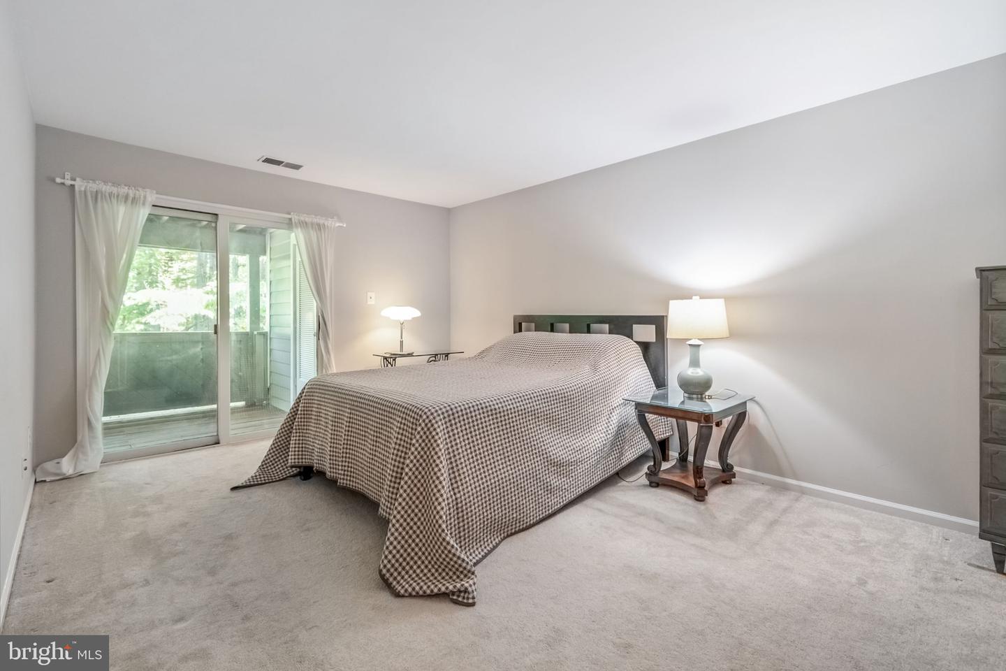 1403 CHURCH HILL PL, RESTON, Virginia 20194, 2 Bedrooms Bedrooms, 4 Rooms Rooms,1 BathroomBathrooms,Residential,For sale,1403 CHURCH HILL PL,VAFX2270314 MLS # VAFX2270314
