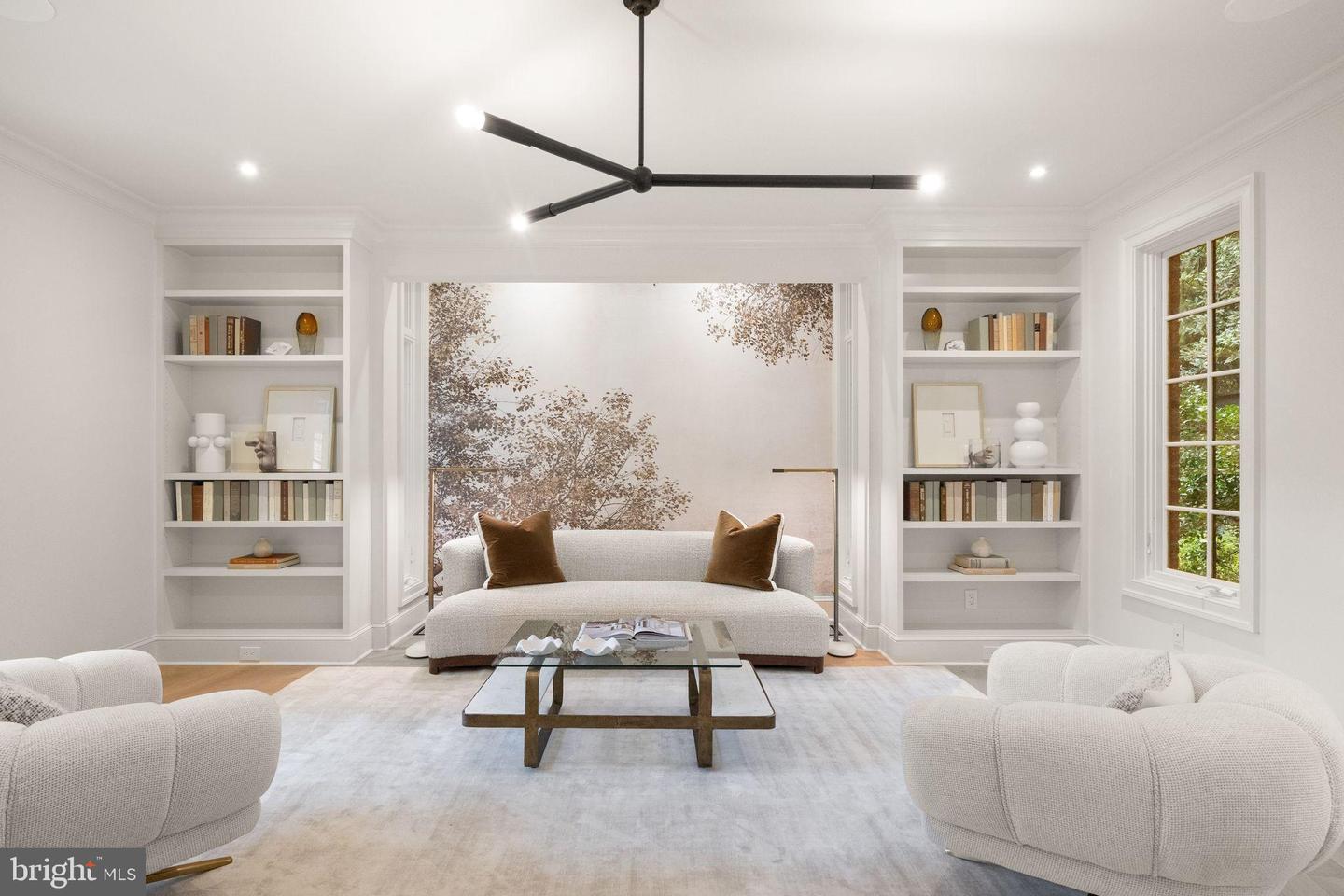 3525 SPRINGLAND LN NW, WASHINGTON, District Of Columbia 20008, 5 Bedrooms Bedrooms, 23 Rooms Rooms,5 BathroomsBathrooms,Residential,For sale,3525 SPRINGLAND LN NW,DCDC2225220 MLS # DCDC2225220