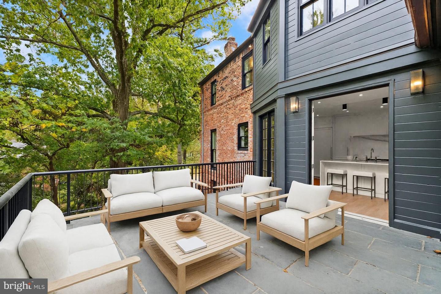 3525 SPRINGLAND LN NW, WASHINGTON, District Of Columbia 20008, 5 Bedrooms Bedrooms, 23 Rooms Rooms,5 BathroomsBathrooms,Residential,For sale,3525 SPRINGLAND LN NW,DCDC2225220 MLS # DCDC2225220