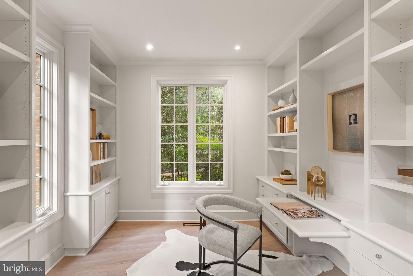 3525 SPRINGLAND LN NW, WASHINGTON, District Of Columbia 20008, 5 Bedrooms Bedrooms, 23 Rooms Rooms,5 BathroomsBathrooms,Residential,For sale,3525 SPRINGLAND LN NW,DCDC2225220 MLS # DCDC2225220