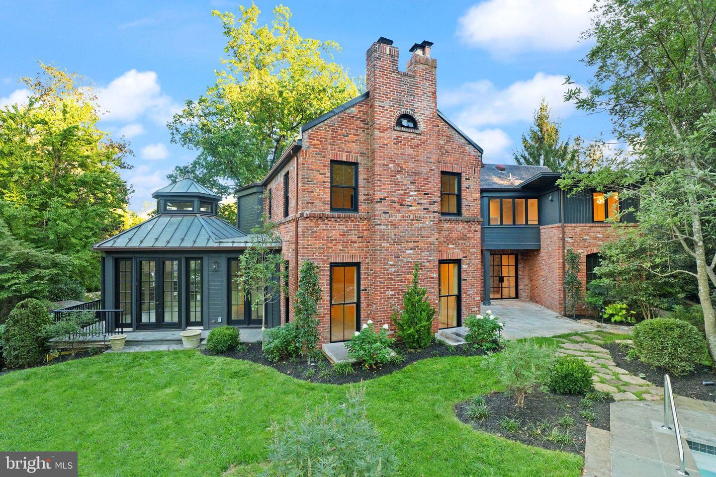 3525 SPRINGLAND LN NW, WASHINGTON, District Of Columbia 20008, 5 Bedrooms Bedrooms, 23 Rooms Rooms,5 BathroomsBathrooms,Residential,For sale,3525 SPRINGLAND LN NW,DCDC2225220 MLS # DCDC2225220
