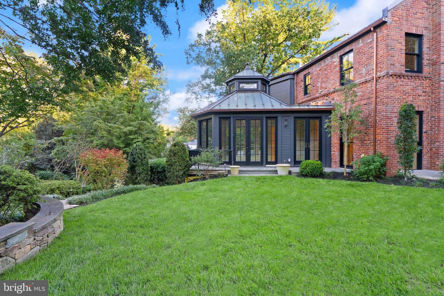 3525 SPRINGLAND LN NW, WASHINGTON, District Of Columbia 20008, 5 Bedrooms Bedrooms, 23 Rooms Rooms,5 BathroomsBathrooms,Residential,For sale,3525 SPRINGLAND LN NW,DCDC2225220 MLS # DCDC2225220