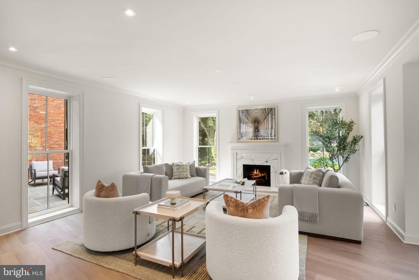 3525 SPRINGLAND LN NW, WASHINGTON, District Of Columbia 20008, 5 Bedrooms Bedrooms, 23 Rooms Rooms,5 BathroomsBathrooms,Residential,For sale,3525 SPRINGLAND LN NW,DCDC2225220 MLS # DCDC2225220