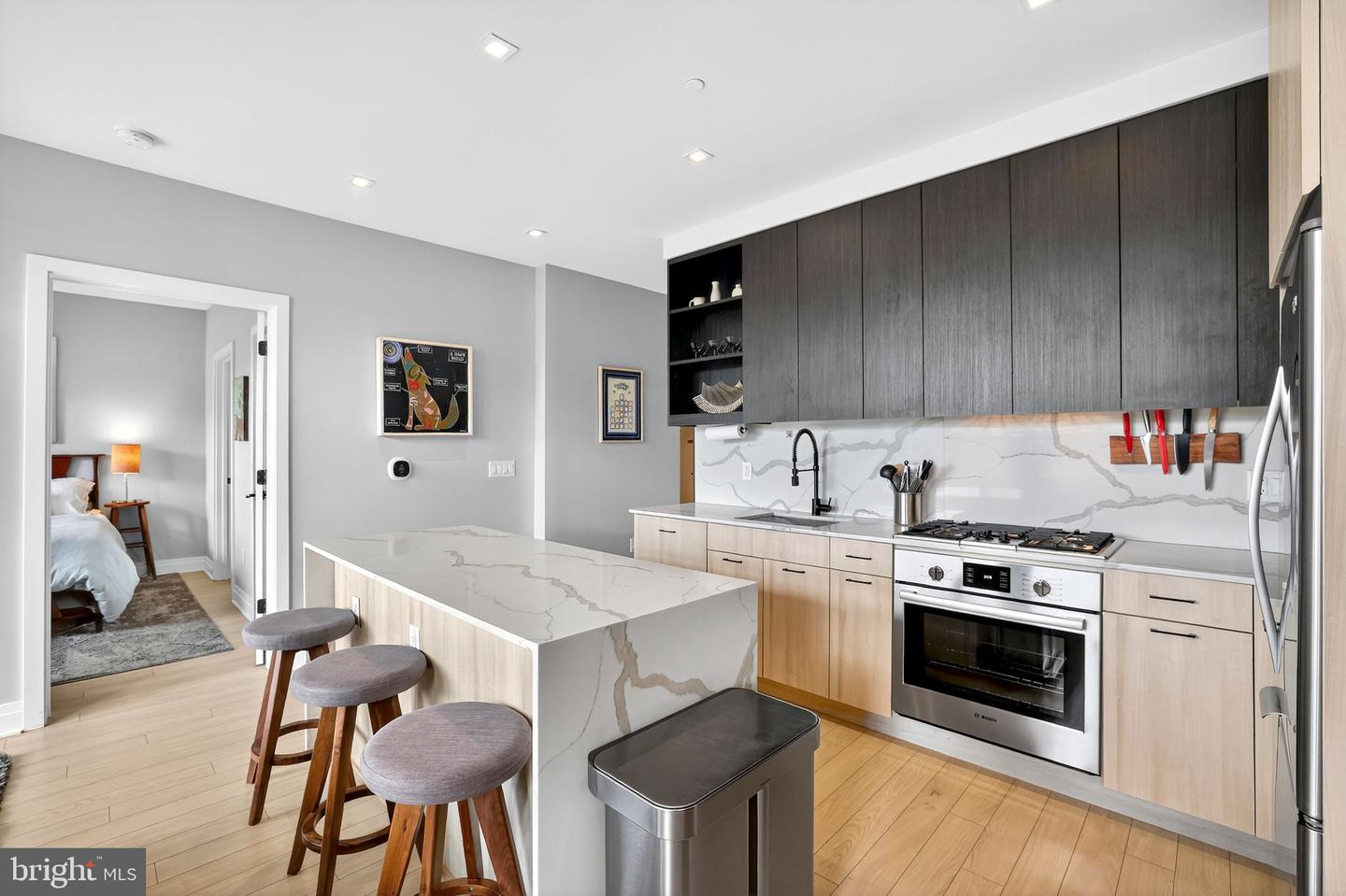 900 11TH ST SE #308, WASHINGTON, District Of Columbia 20003, 1 Bedroom Bedrooms, ,1 BathroomBathrooms,Residential,For sale,900 11TH ST SE #308,DCDC2225240 MLS # DCDC2225240