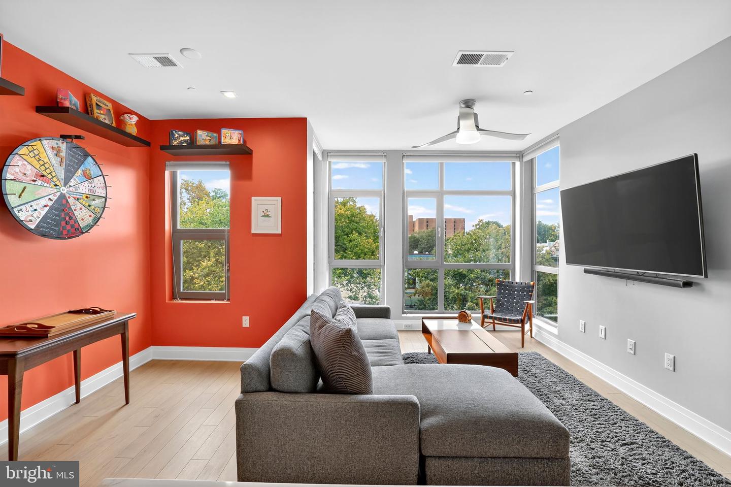 900 11TH ST SE #308, WASHINGTON, District Of Columbia 20003, 1 Bedroom Bedrooms, ,1 BathroomBathrooms,Residential,For sale,900 11TH ST SE #308,DCDC2225240 MLS # DCDC2225240