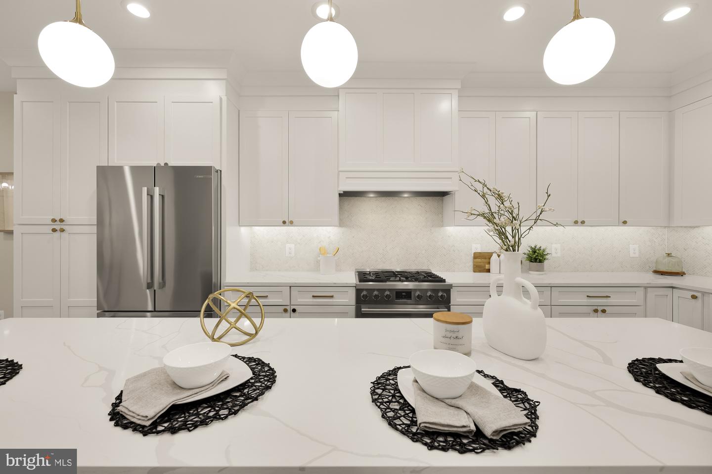 417 E NELSON AVE, ALEXANDRIA, Virginia 22301, 4 Bedrooms Bedrooms, ,3 BathroomsBathrooms,Residential,For sale,417 E NELSON AVE,VAAX2050486 MLS # VAAX2050486