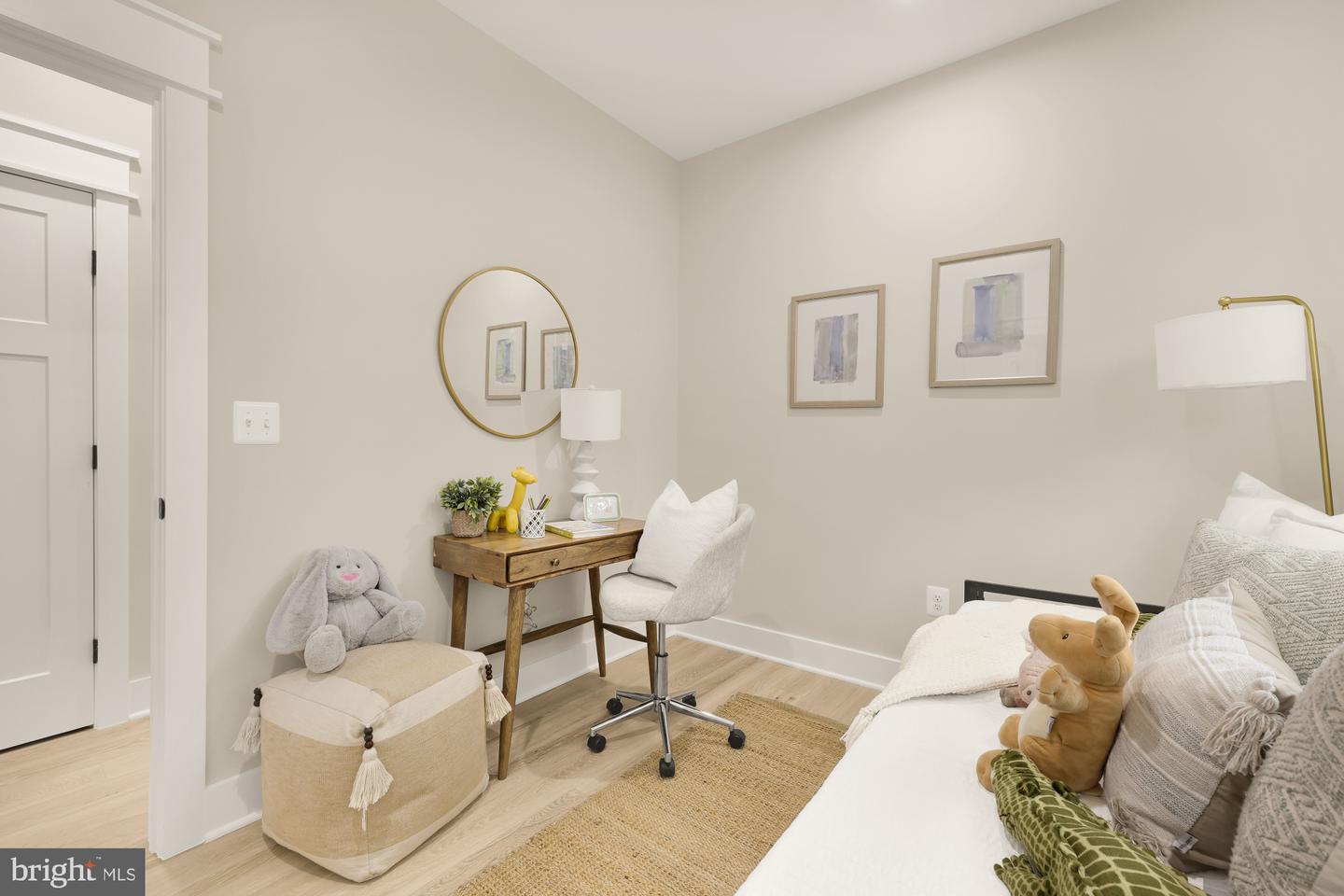 417 E NELSON AVE, ALEXANDRIA, Virginia 22301, 4 Bedrooms Bedrooms, ,3 BathroomsBathrooms,Residential,For sale,417 E NELSON AVE,VAAX2050486 MLS # VAAX2050486