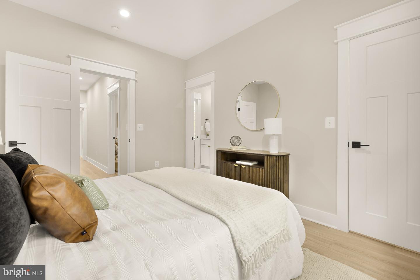 417 E NELSON AVE, ALEXANDRIA, Virginia 22301, 4 Bedrooms Bedrooms, ,3 BathroomsBathrooms,Residential,For sale,417 E NELSON AVE,VAAX2050486 MLS # VAAX2050486