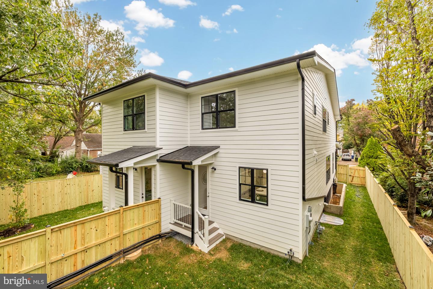 417 E NELSON AVE, ALEXANDRIA, Virginia 22301, 4 Bedrooms Bedrooms, ,3 BathroomsBathrooms,Residential,For sale,417 E NELSON AVE,VAAX2050486 MLS # VAAX2050486