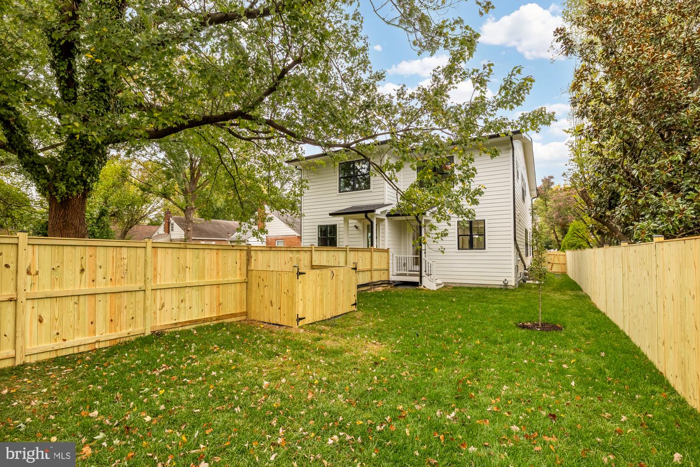417 E NELSON AVE, ALEXANDRIA, Virginia 22301, 4 Bedrooms Bedrooms, ,3 BathroomsBathrooms,Residential,For sale,417 E NELSON AVE,VAAX2050486 MLS # VAAX2050486