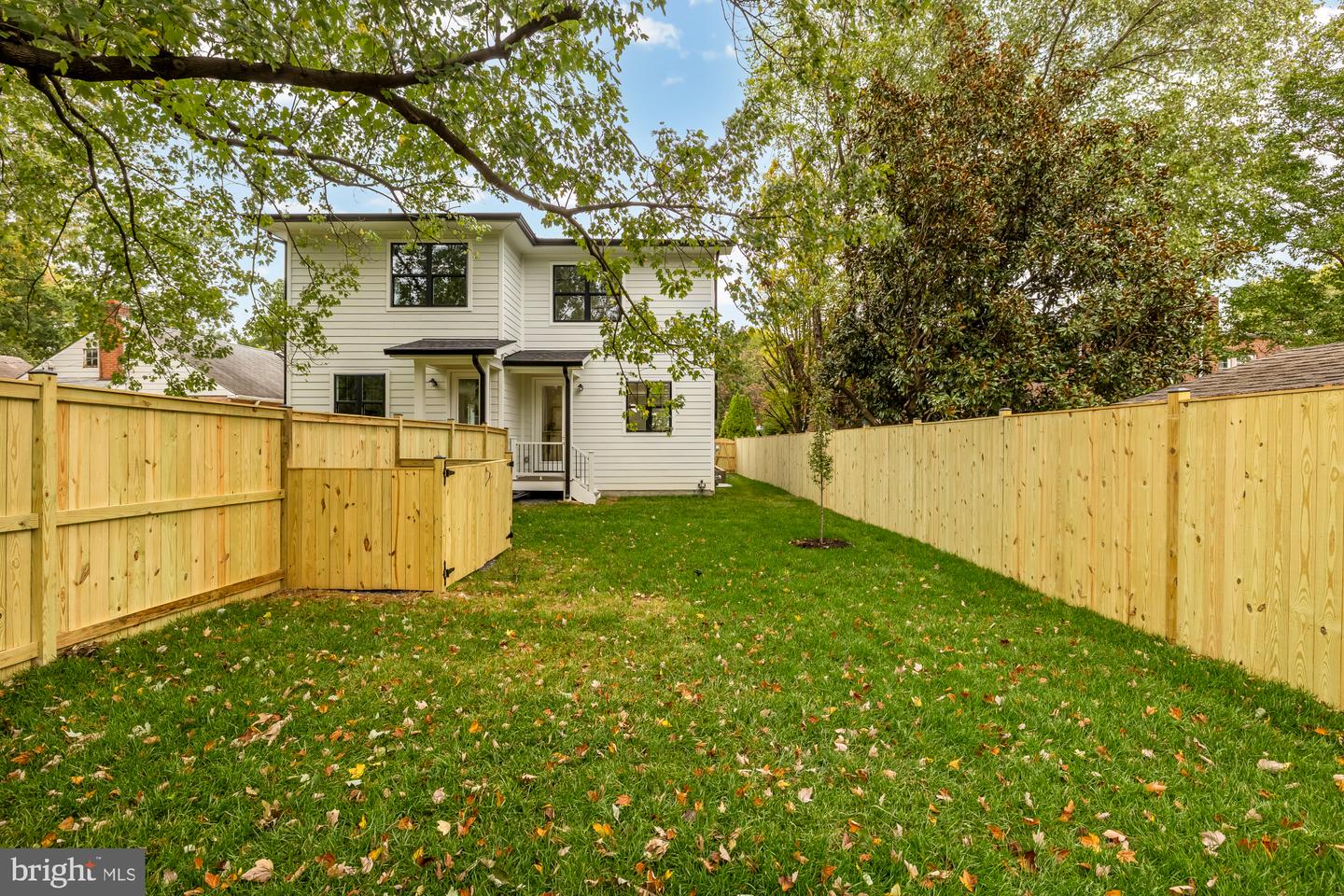 417 E NELSON AVE, ALEXANDRIA, Virginia 22301, 4 Bedrooms Bedrooms, ,3 BathroomsBathrooms,Residential,For sale,417 E NELSON AVE,VAAX2050486 MLS # VAAX2050486