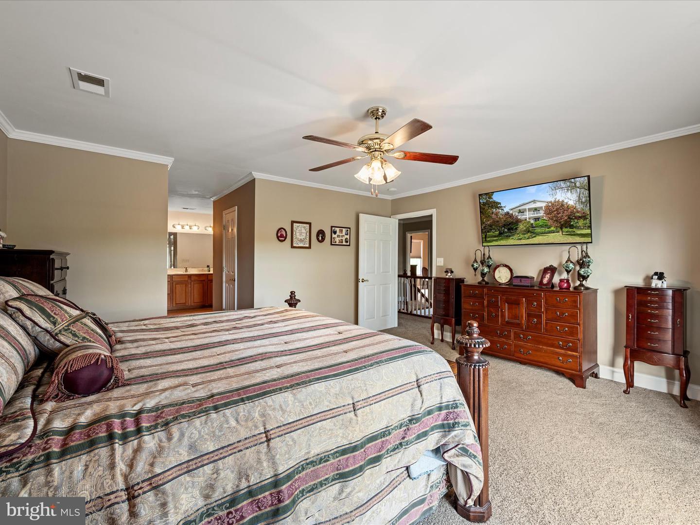 3187 BISHOP MEADE RD, BOYCE, Virginia 22620, 3 Bedrooms Bedrooms, 16 Rooms Rooms,3 BathroomsBathrooms,Residential,For sale,3187 BISHOP MEADE RD,VACL2006118 MLS # VACL2006118
