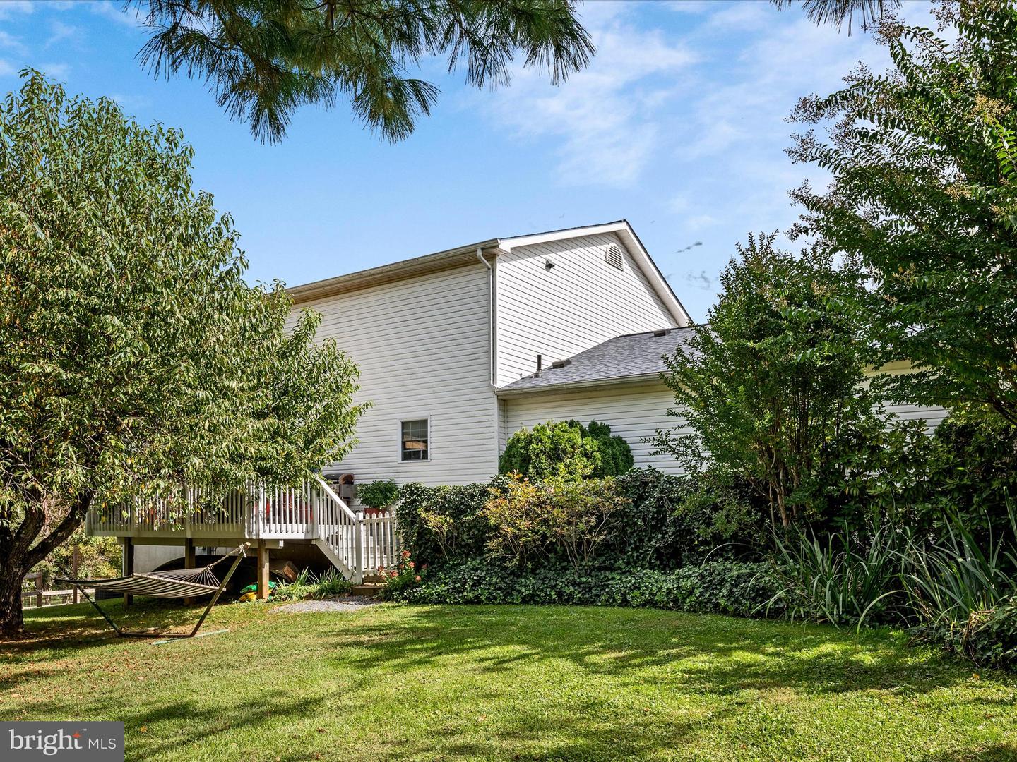 3187 BISHOP MEADE RD, BOYCE, Virginia 22620, 3 Bedrooms Bedrooms, 16 Rooms Rooms,3 BathroomsBathrooms,Residential,For sale,3187 BISHOP MEADE RD,VACL2006118 MLS # VACL2006118