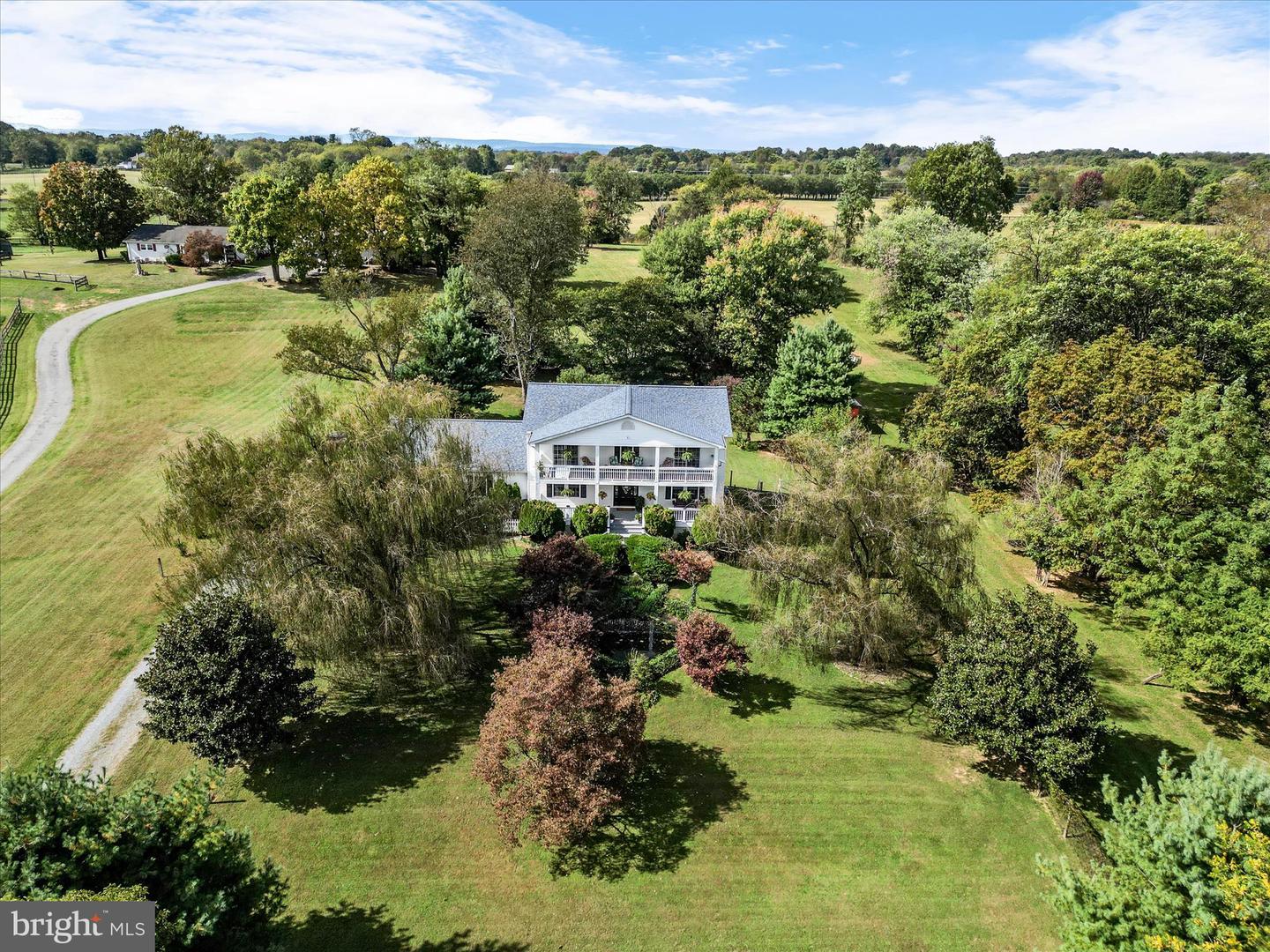 3187 BISHOP MEADE RD, BOYCE, Virginia 22620, 3 Bedrooms Bedrooms, 16 Rooms Rooms,3 BathroomsBathrooms,Residential,For sale,3187 BISHOP MEADE RD,VACL2006118 MLS # VACL2006118