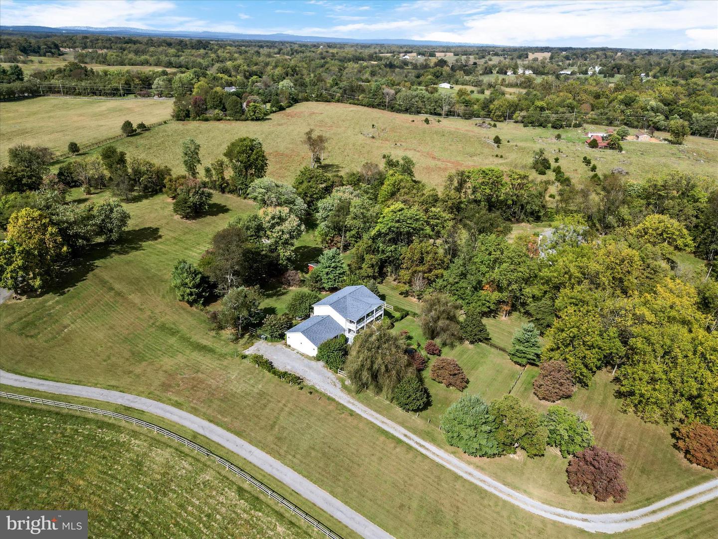 3187 BISHOP MEADE RD, BOYCE, Virginia 22620, 3 Bedrooms Bedrooms, 16 Rooms Rooms,3 BathroomsBathrooms,Residential,For sale,3187 BISHOP MEADE RD,VACL2006118 MLS # VACL2006118