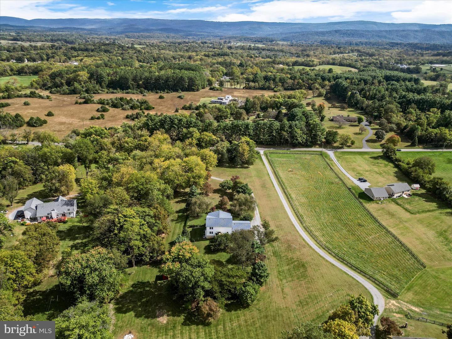 3187 BISHOP MEADE RD, BOYCE, Virginia 22620, 3 Bedrooms Bedrooms, 16 Rooms Rooms,3 BathroomsBathrooms,Residential,For sale,3187 BISHOP MEADE RD,VACL2006118 MLS # VACL2006118