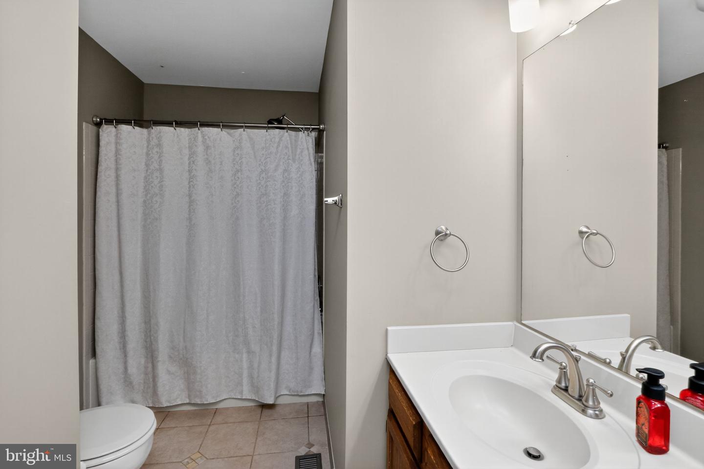 16601 ACCOLON CT, DUMFRIES, Virginia 22025, 5 Bedrooms Bedrooms, ,3 BathroomsBathrooms,Residential,For sale,16601 ACCOLON CT,VAPW2105416 MLS # VAPW2105416