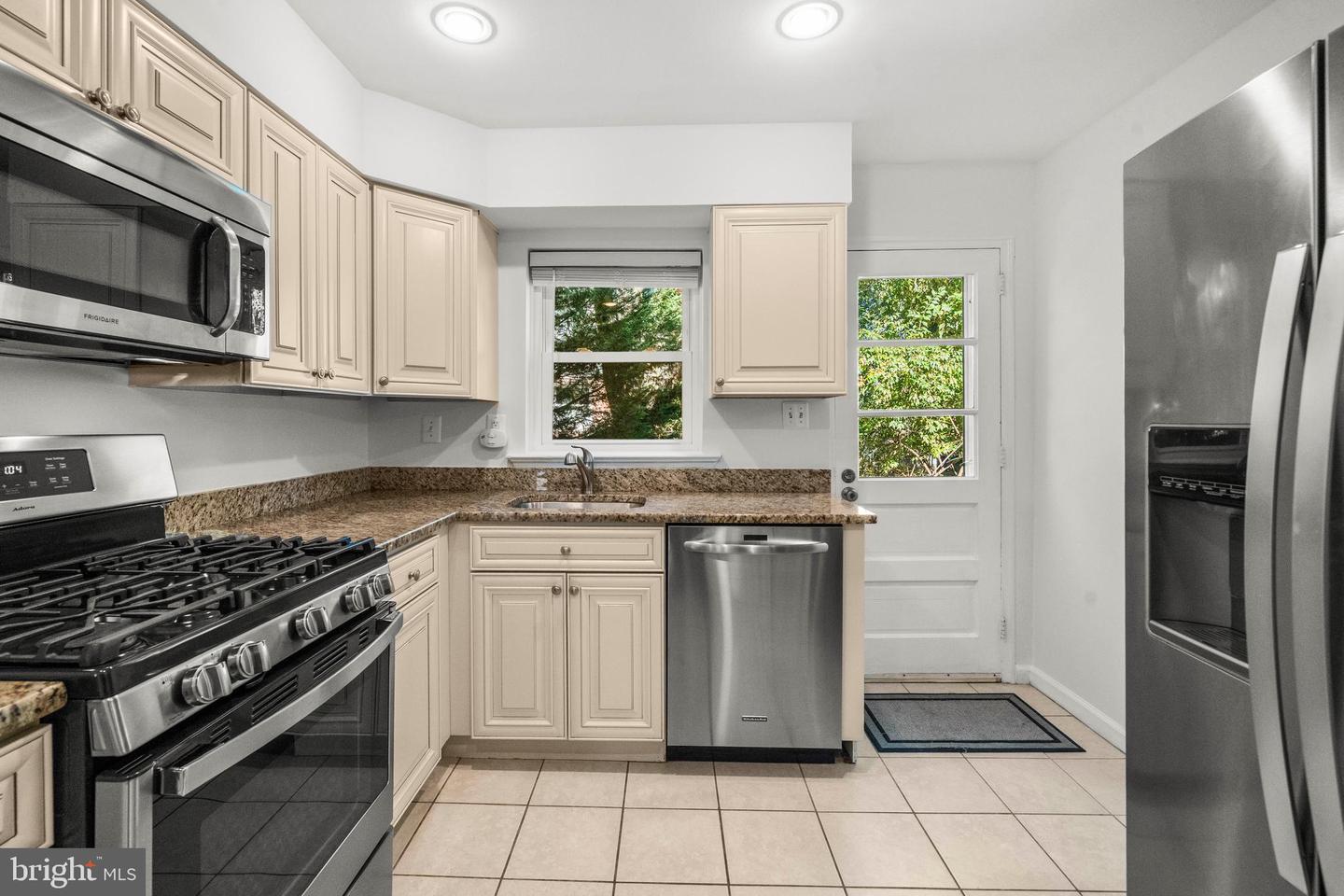 1015 KENNEDY ST, FALLS CHURCH, Virginia 22046, 4 Bedrooms Bedrooms, ,3 BathroomsBathrooms,Residential,For sale,1015 KENNEDY ST,VAFX2272918 MLS # VAFX2272918 1015 KENNEDY ST, FALLS CHURCH, Virginia 22046, 4 Bedrooms Bedrooms, ,3 BathroomsBathrooms,Residential,For sale,1015 KENNEDY ST,VAFX2272918 MLS # VAFX2272918