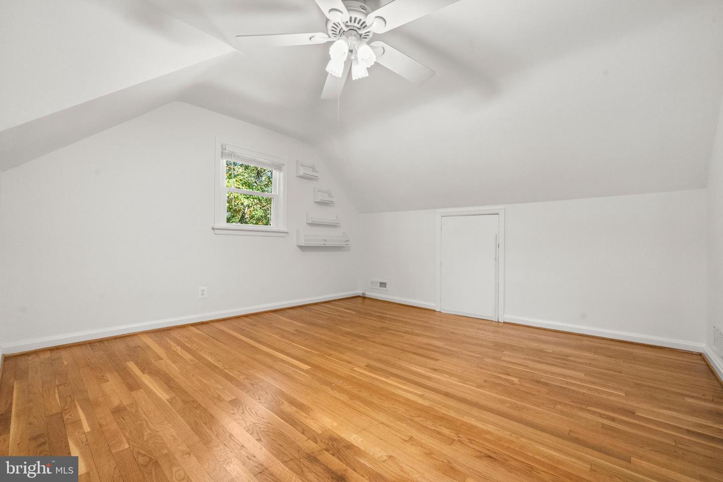 1015 KENNEDY ST, FALLS CHURCH, Virginia 22046, 4 Bedrooms Bedrooms, ,3 BathroomsBathrooms,Residential,For sale,1015 KENNEDY ST,VAFX2272918 MLS # VAFX2272918 1015 KENNEDY ST, FALLS CHURCH, Virginia 22046, 4 Bedrooms Bedrooms, ,3 BathroomsBathrooms,Residential,For sale,1015 KENNEDY ST,VAFX2272918 MLS # VAFX2272918