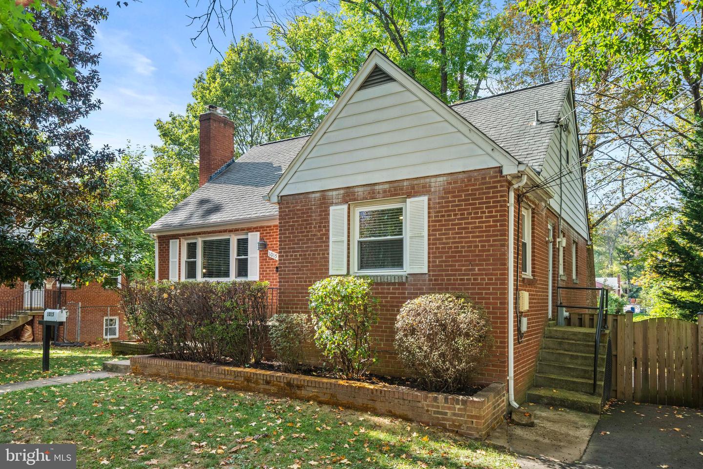 1015 KENNEDY ST, FALLS CHURCH, Virginia 22046, 4 Bedrooms Bedrooms, ,3 BathroomsBathrooms,Residential,For sale,1015 KENNEDY ST,VAFX2272918 MLS # VAFX2272918 1015 KENNEDY ST, FALLS CHURCH, Virginia 22046, 4 Bedrooms Bedrooms, ,3 BathroomsBathrooms,Residential,For sale,1015 KENNEDY ST,VAFX2272918 MLS # VAFX2272918