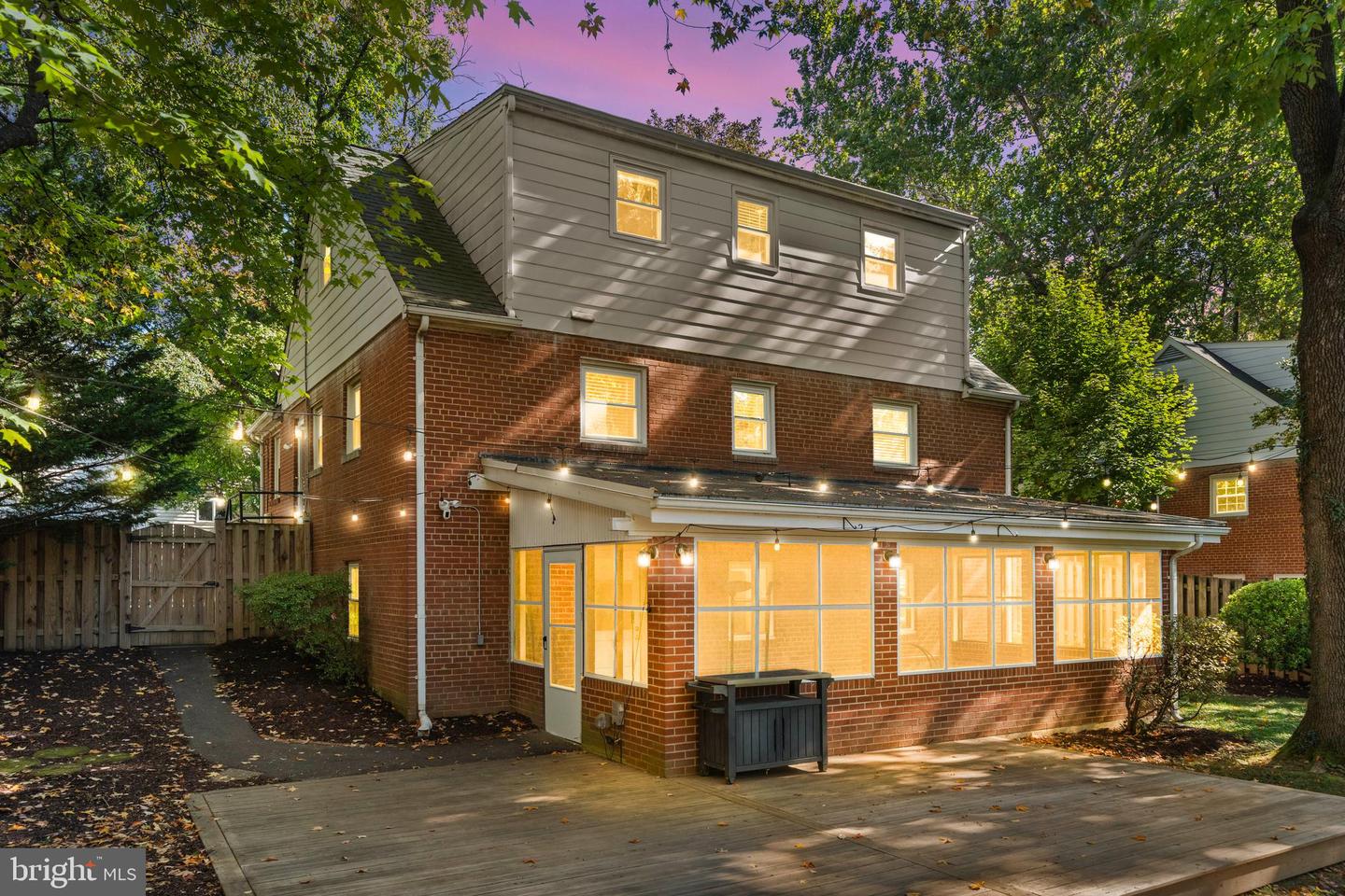 1015 KENNEDY ST, FALLS CHURCH, Virginia 22046, 4 Bedrooms Bedrooms, ,3 BathroomsBathrooms,Residential,For sale,1015 KENNEDY ST,VAFX2272918 MLS # VAFX2272918 1015 KENNEDY ST, FALLS CHURCH, Virginia 22046, 4 Bedrooms Bedrooms, ,3 BathroomsBathrooms,Residential,For sale,1015 KENNEDY ST,VAFX2272918 MLS # VAFX2272918