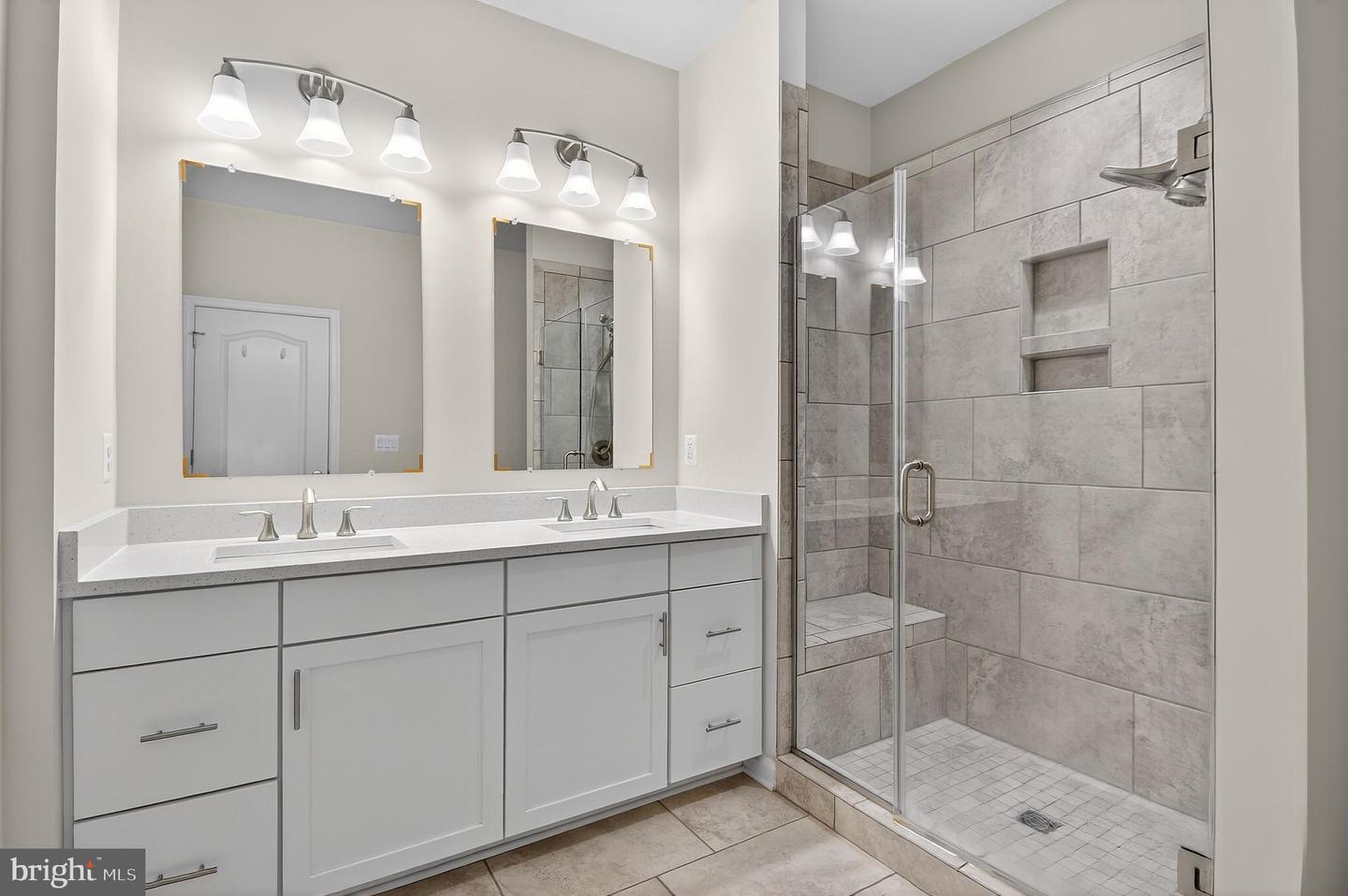 3055 ALAN SHEPARD ST, HERNDON, Virginia 20171, 4 Bedrooms Bedrooms, ,3 BathroomsBathrooms,Residential,For sale,3055 ALAN SHEPARD ST,VAFX2273012 MLS # VAFX2273012