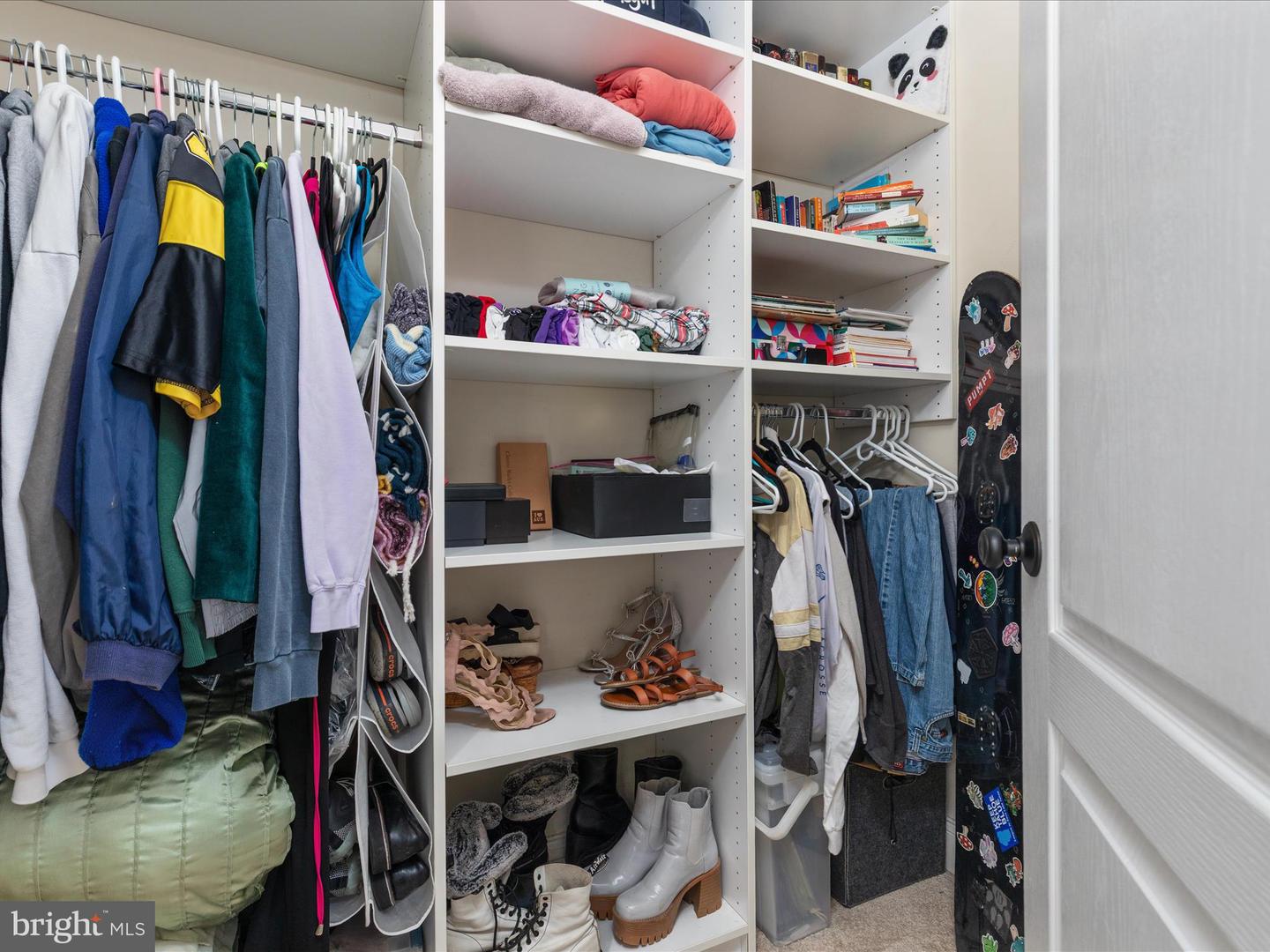 15086 SYCAMORE HILLS PL, HAYMARKET, Virginia 20169, 5 Bedrooms Bedrooms, ,4 BathroomsBathrooms,Residential,For sale,15086 SYCAMORE HILLS PL,VAPW2105554 MLS # VAPW2105554 15086 SYCAMORE HILLS PL, HAYMARKET, Virginia 20169, 5 Bedrooms Bedrooms, ,4 BathroomsBathrooms,Residential,For sale,15086 SYCAMORE HILLS PL,VAPW2105554 MLS # VAPW2105554