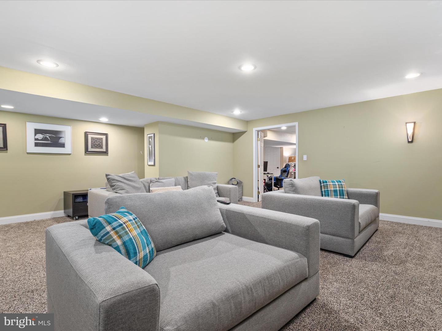 15086 SYCAMORE HILLS PL, HAYMARKET, Virginia 20169, 5 Bedrooms Bedrooms, ,4 BathroomsBathrooms,Residential,For sale,15086 SYCAMORE HILLS PL,VAPW2105554 MLS # VAPW2105554 15086 SYCAMORE HILLS PL, HAYMARKET, Virginia 20169, 5 Bedrooms Bedrooms, ,4 BathroomsBathrooms,Residential,For sale,15086 SYCAMORE HILLS PL,VAPW2105554 MLS # VAPW2105554