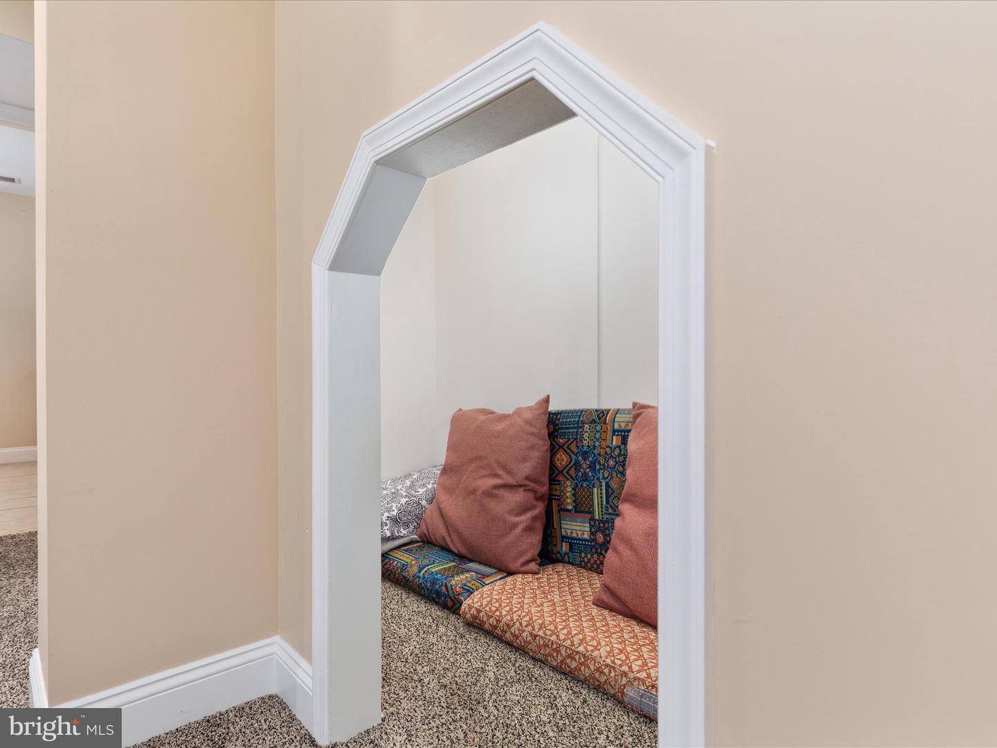 15086 SYCAMORE HILLS PL, HAYMARKET, Virginia 20169, 5 Bedrooms Bedrooms, ,4 BathroomsBathrooms,Residential,For sale,15086 SYCAMORE HILLS PL,VAPW2105554 MLS # VAPW2105554 15086 SYCAMORE HILLS PL, HAYMARKET, Virginia 20169, 5 Bedrooms Bedrooms, ,4 BathroomsBathrooms,Residential,For sale,15086 SYCAMORE HILLS PL,VAPW2105554 MLS # VAPW2105554