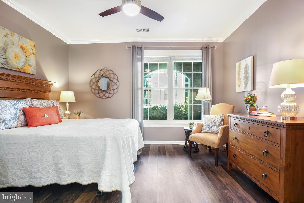 46622 DRYSDALE TER #100, POTOMAC FALLS, Virginia 20165, 2 Bedrooms Bedrooms, ,2 BathroomsBathrooms,Residential,For sale,46622 DRYSDALE TER #100,VALO2108432 MLS # VALO2108432