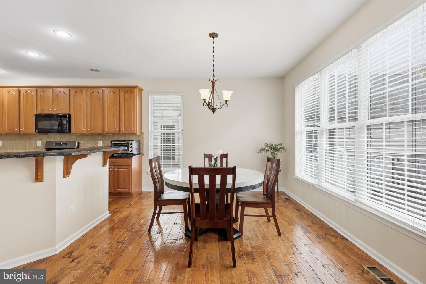 25202 JUSTICE DR, CHANTILLY, Virginia 20152, 4 Bedrooms Bedrooms, ,3 BathroomsBathrooms,Residential,For sale,25202 JUSTICE DR,VALO2108462 MLS # VALO2108462