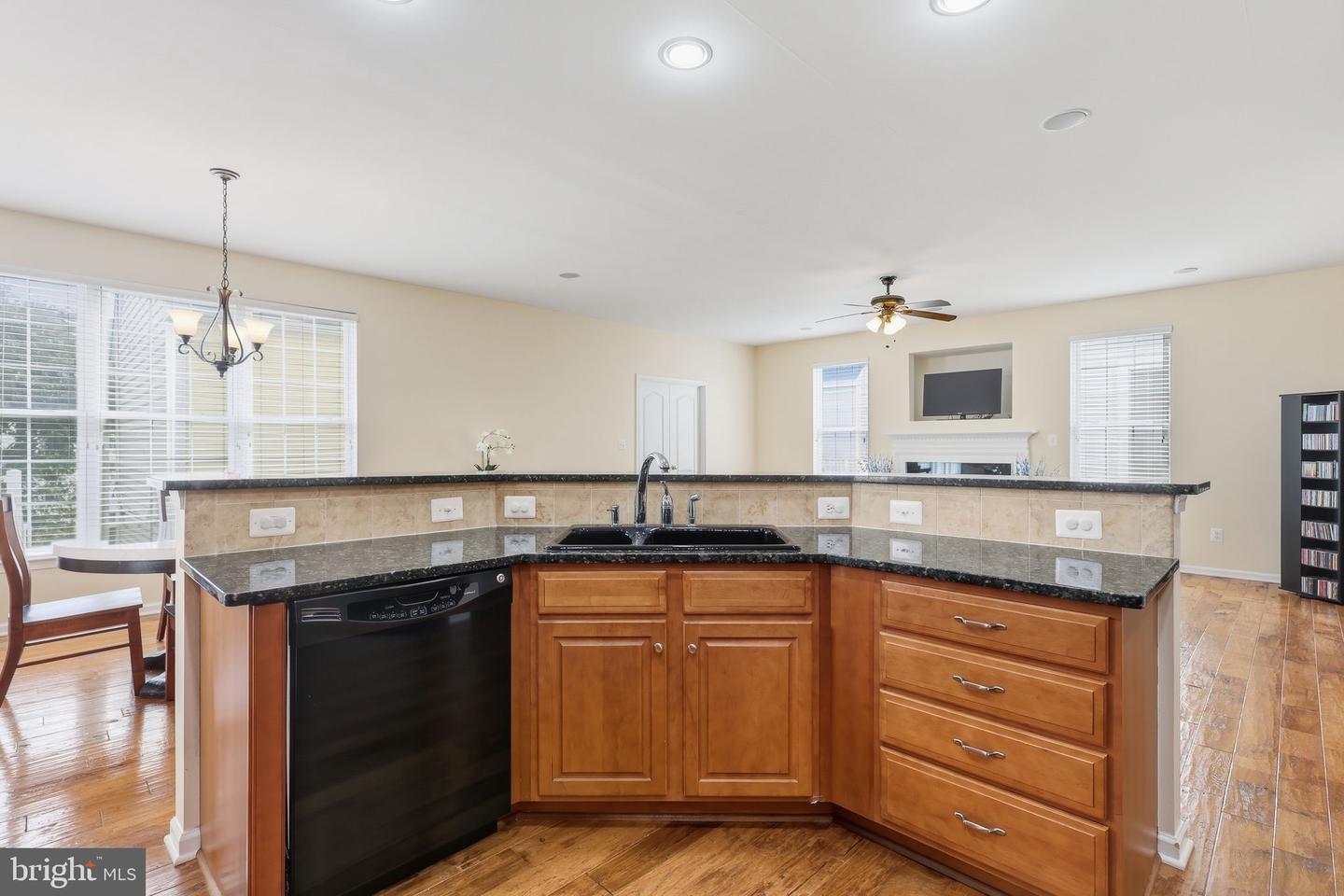 25202 JUSTICE DR, CHANTILLY, Virginia 20152, 4 Bedrooms Bedrooms, ,3 BathroomsBathrooms,Residential,For sale,25202 JUSTICE DR,VALO2108462 MLS # VALO2108462
